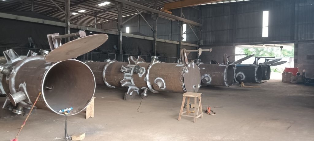 Industrial Piping Fabrication & Erection — photo 2